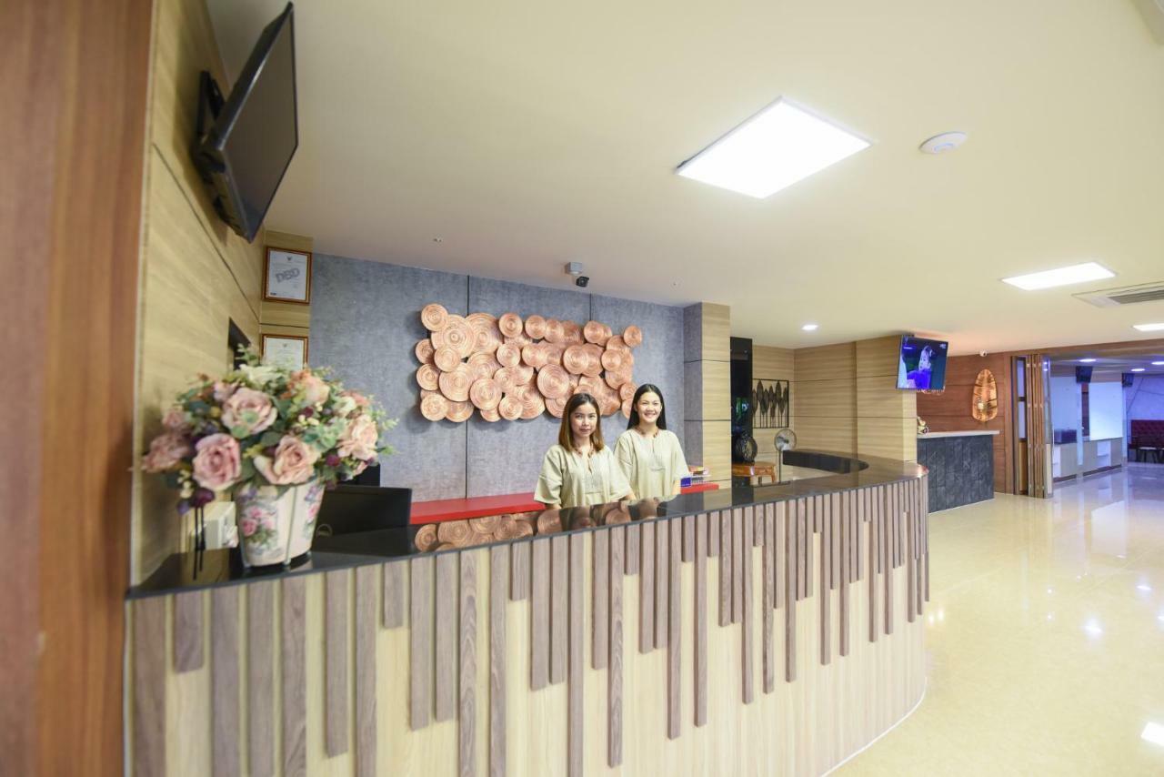 Wish Hotel Ubon Ubon Ratchathani Ngoại thất bức ảnh