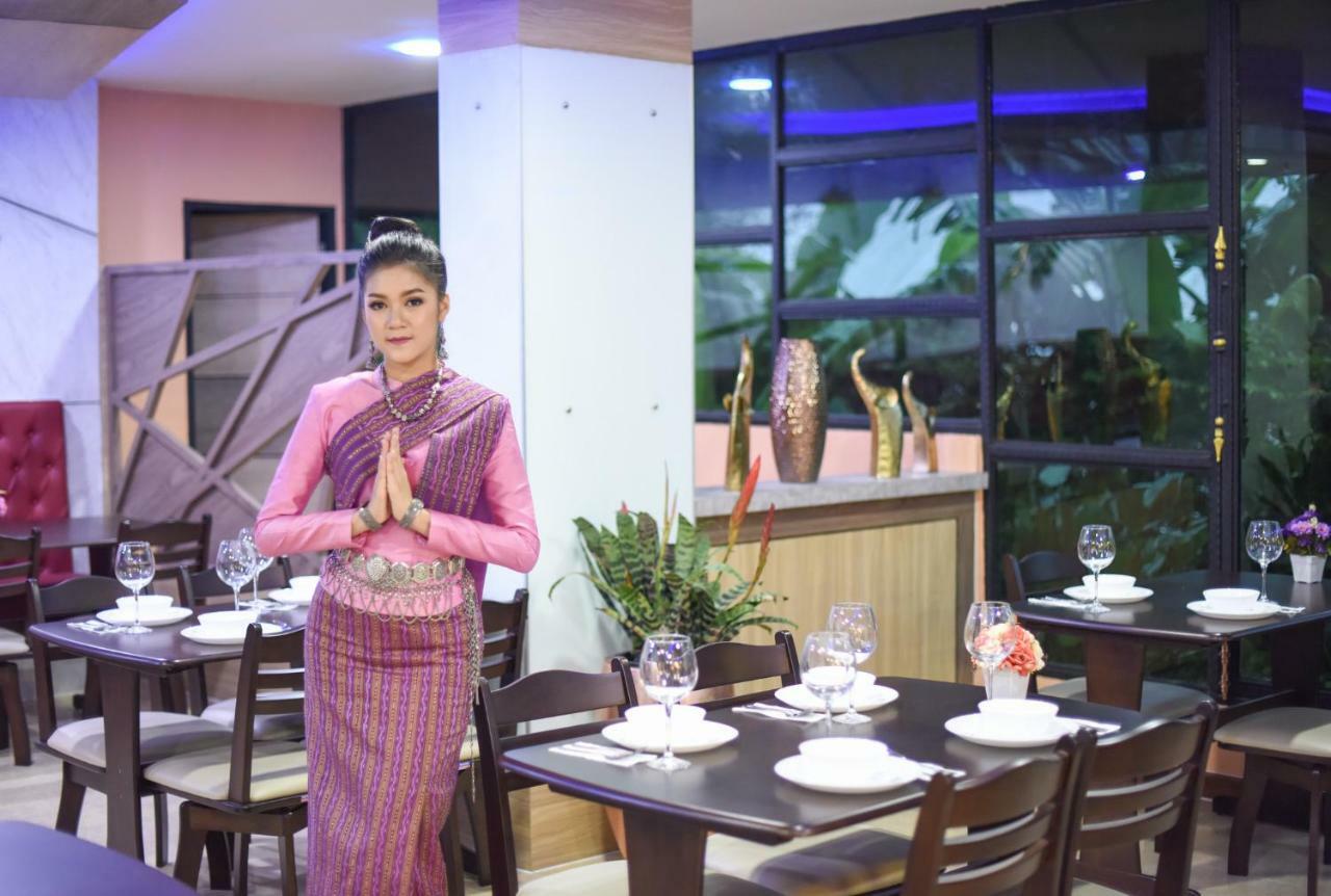 Wish Hotel Ubon Ubon Ratchathani Ngoại thất bức ảnh